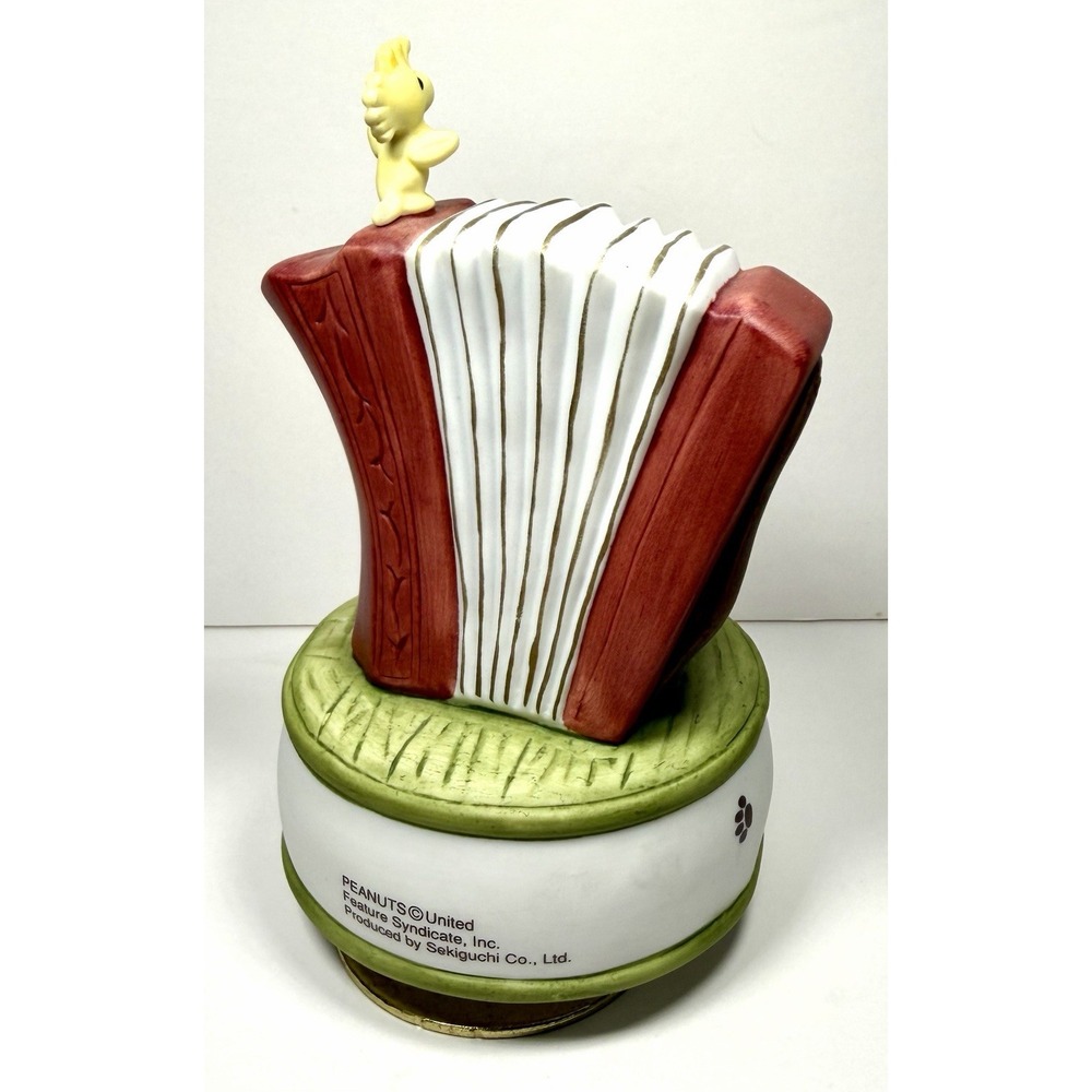 Vintage Sekiguchi PEANUTS Snoopy Japan Music Box Musical Figure Accordion RARE - Picture 7 of 17